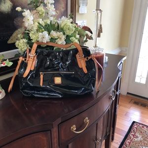 Used Dooney and Bourke handbag